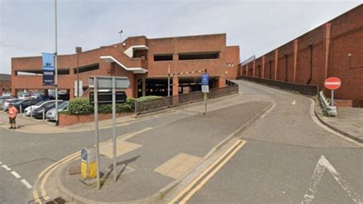 Are grantham car parks free?