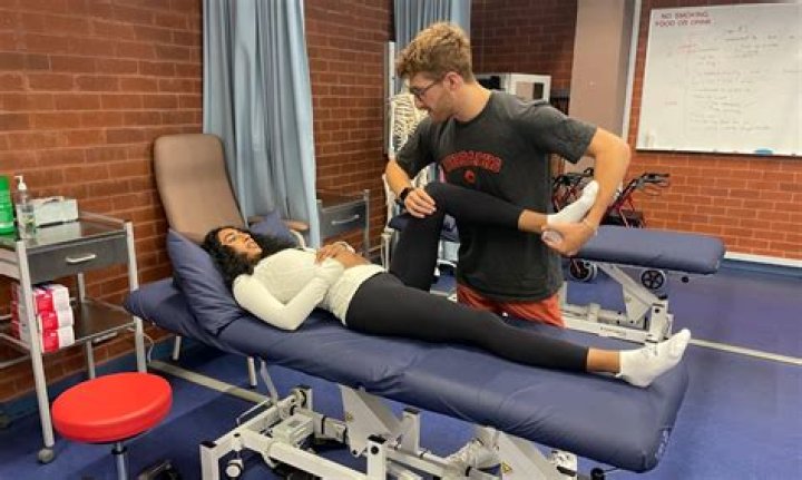 Are physiotherapists open in ontario?