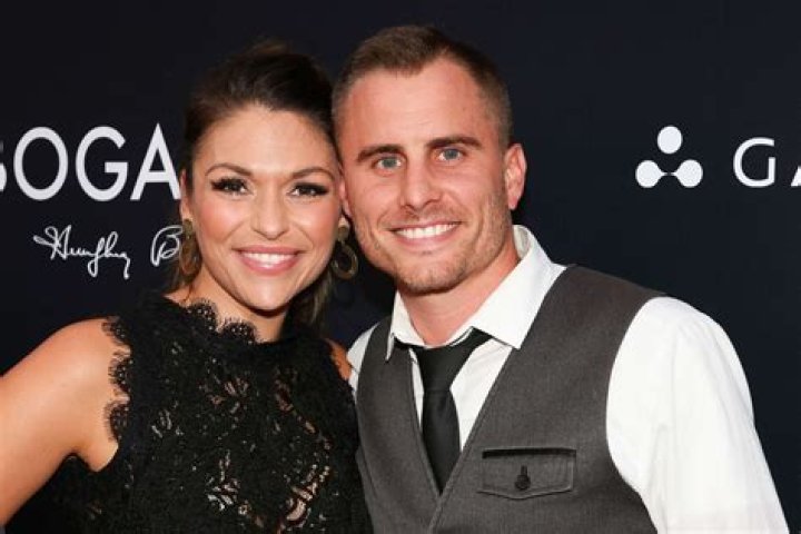 Was deanna pappas the bachelorette?